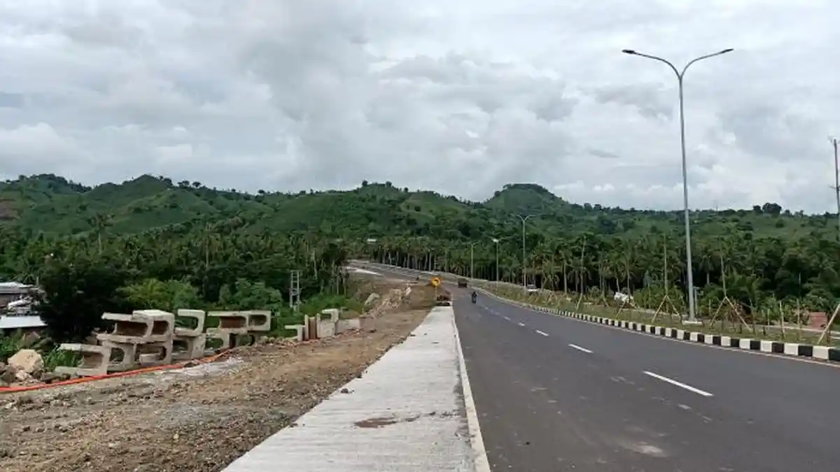 3 Alternatif Jalan Tol Lembar-Kayangan Berdasarkan Pra Studi Kelayakan