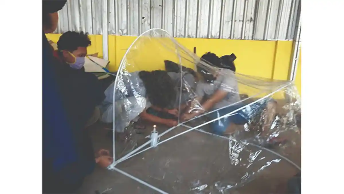 Dua Pria Ini Disuruh Isolasi Mandiri malah Pergi ke Bar,i Akhirnya Didenda Rp 169 Juta
