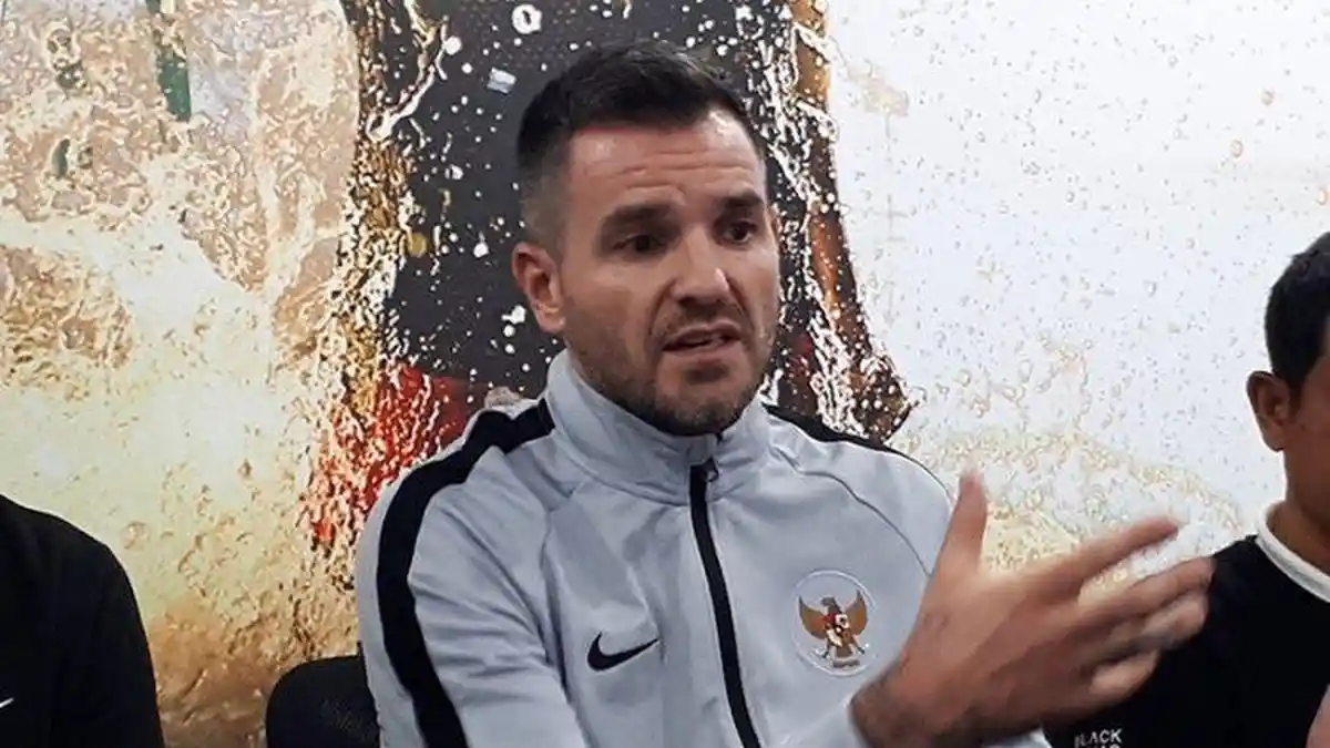 Simon McMenemy Blak-blakan Soal Sorotan dan Kritikan dari Suporter Timnas Indonesia