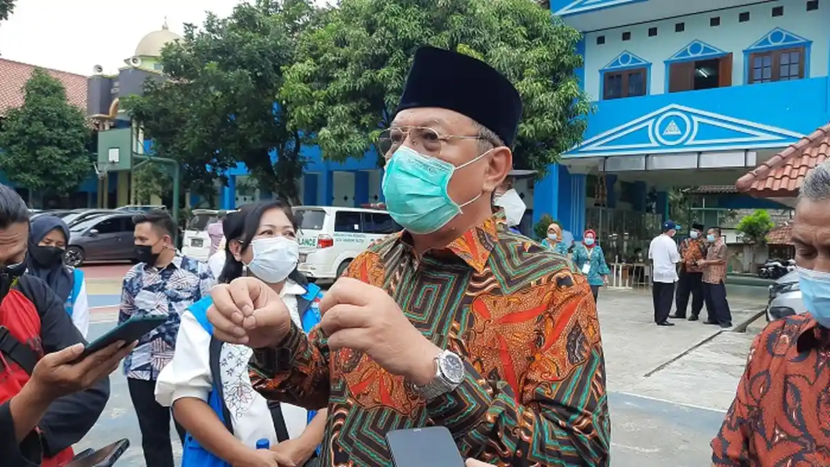 Benyamin Davnie Minta Masyarakat Patuh pada Prokes untuk Menghadapi Varian Baru Virus Corona