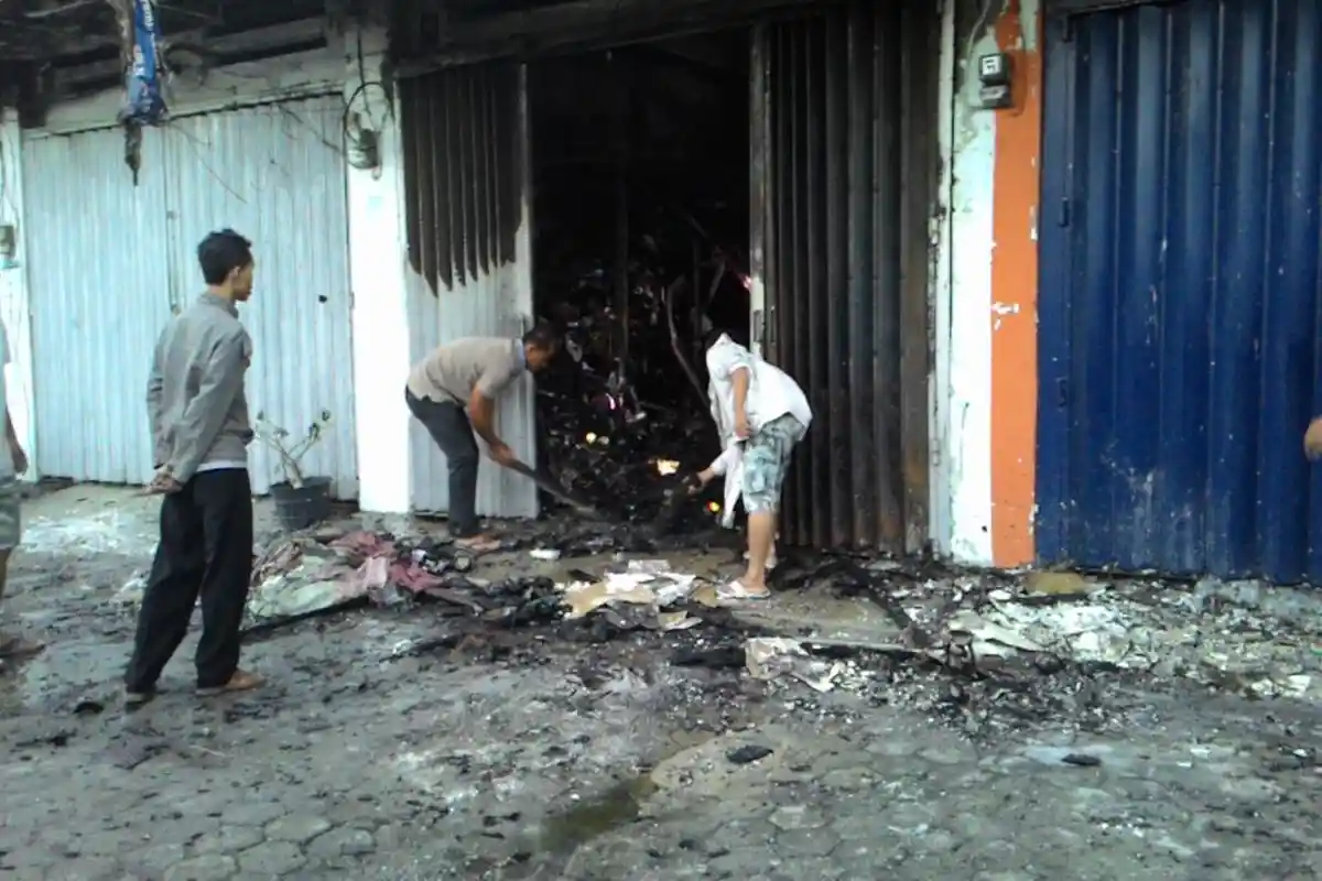 BREAKING NEWS: Kerugian Akibat Kebakaran Ditaksir Capai Ratusan Juta