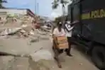 Mobil Yanma Polda Sulbar Keliling Bagi Sembako
