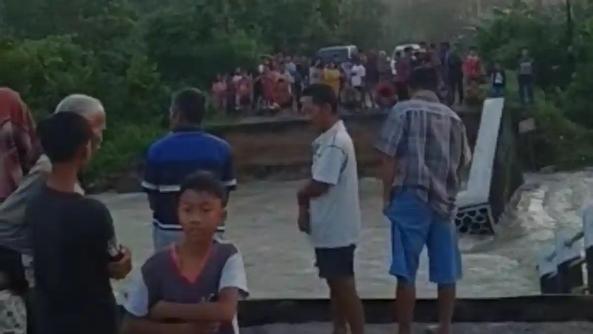 Hujan Deras di Lampung Tengah Sempat Membuat Ketinggian Air hingga 2 Meter