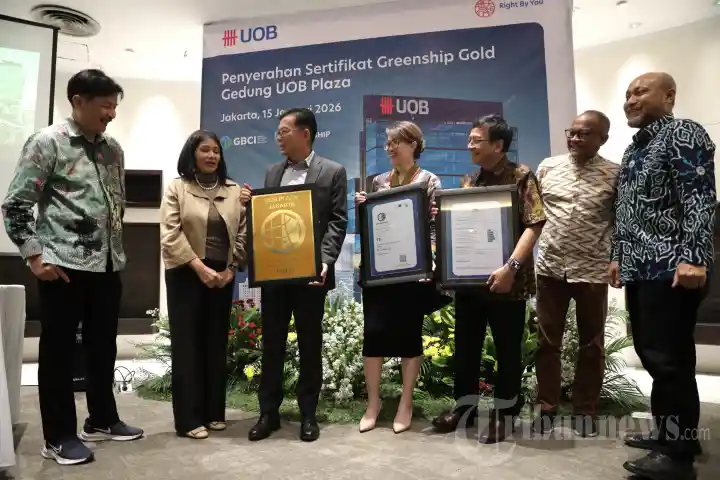 Sertifikat dan Plakat Greenship Existing Building Peringkat Gold