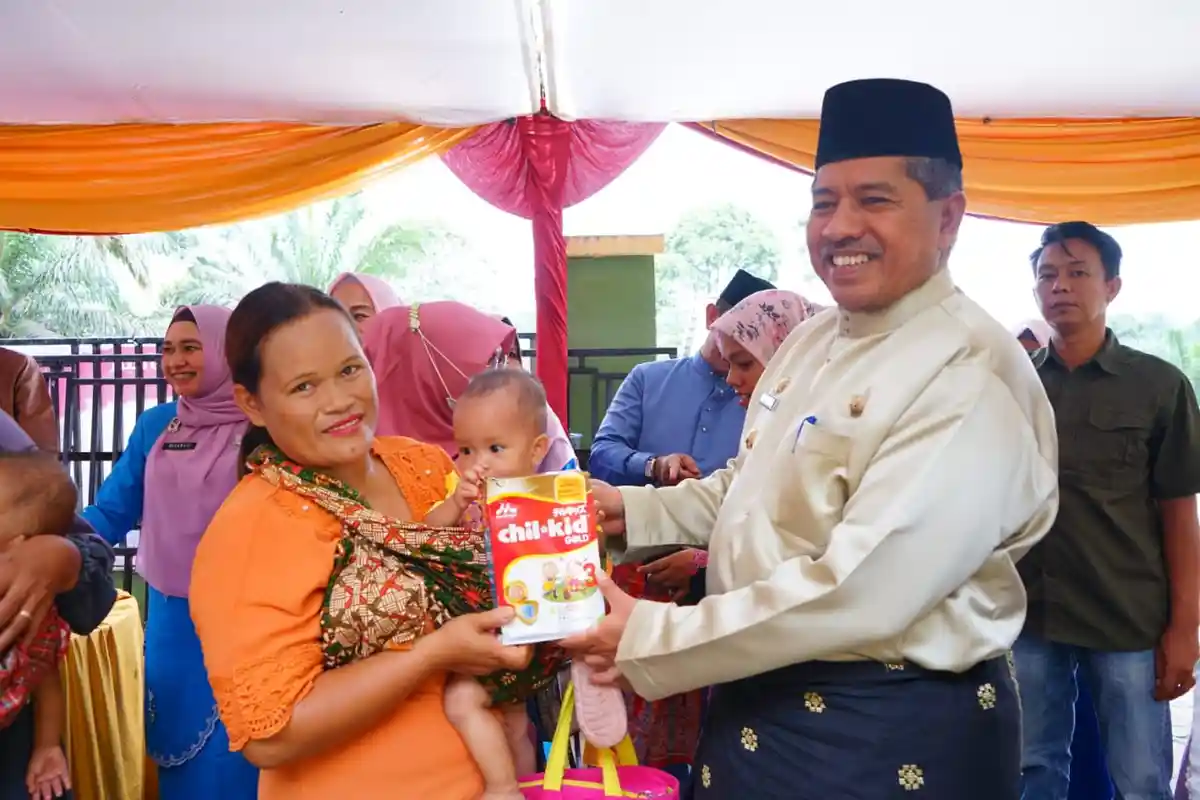 Meski Bulan Puasa, Bujang Kampung di Tualang Timur Tetap Dinanti Warga