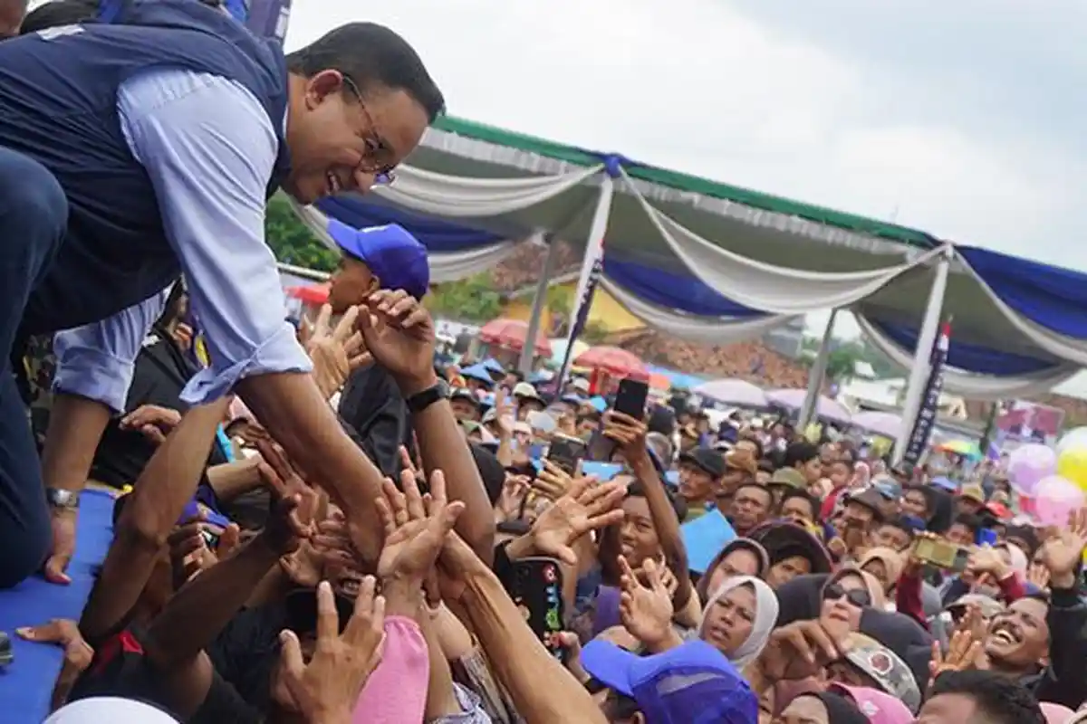 Ke Lampung Tengah, Anies Baswedan Janjikan Segera Perbaiki Jalan di Trimurjo