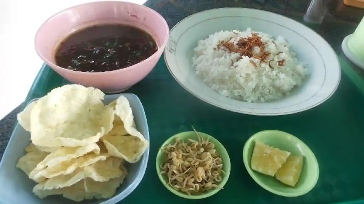 Daging Rawon Pondok Lauk Bikin Pelanggan Ketagihan