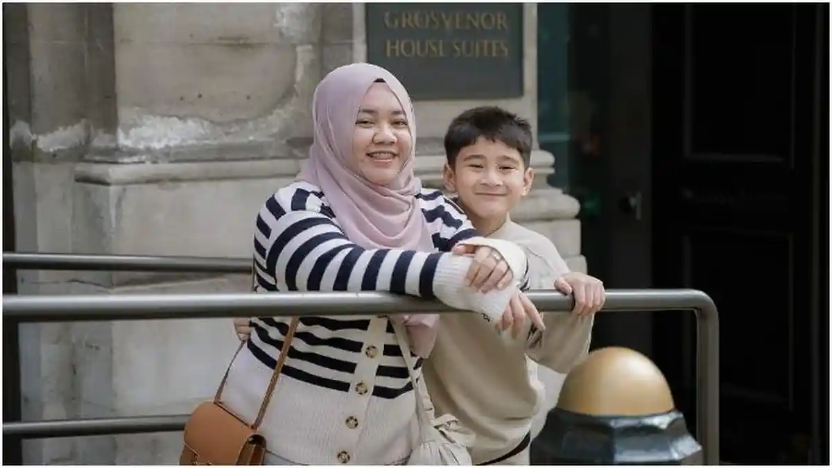 Suka Duka Mbak Lala Jadi Pengasuh Rafathar, Bisa Dapat Endorse Puluhan Juta tapi Tak Ada Libur