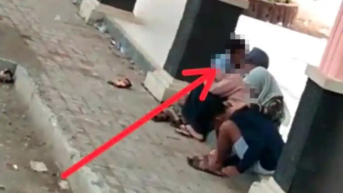 Beredar Video WhatsApp Pemuda Mesum di Lapangan Sepak Bola Sampang, Pemkab Ambil Langkah Ini