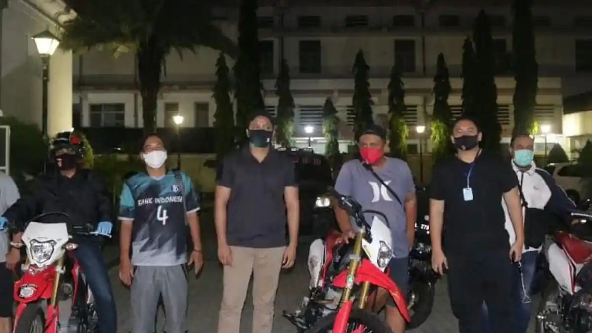 Jam Malam Selama PSBB, Polrestabes Surabaya Buru Bandit Jalanan dan Tertibkan Pemuda Nongkrong