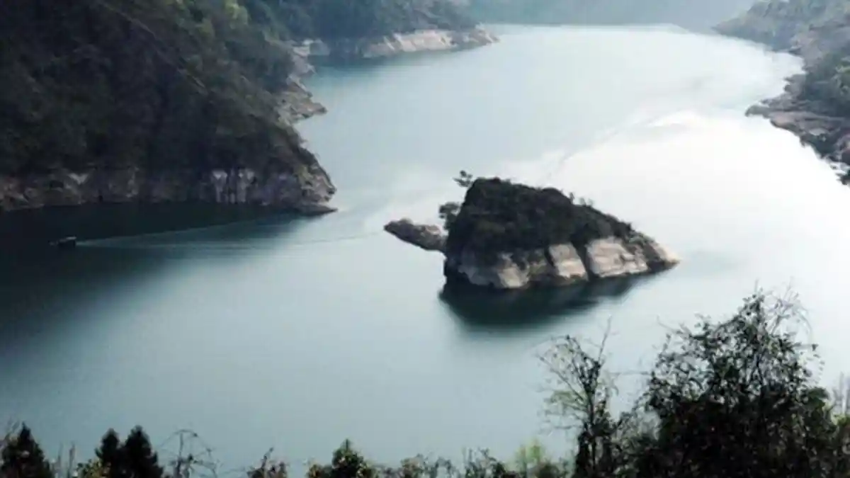 Unik, Pulau Kura-kura Ini Muncul Setahun Sekali, Jadi Daya Tarik Turis