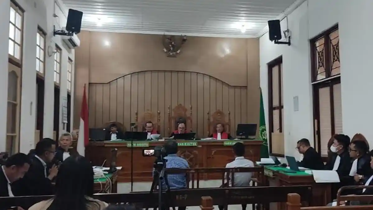 Hakim Heran Pejabat BPK Ditransfer 3 Miliar, Kasus Suap Proyek Jalur Kereta Api Wilayah Medan