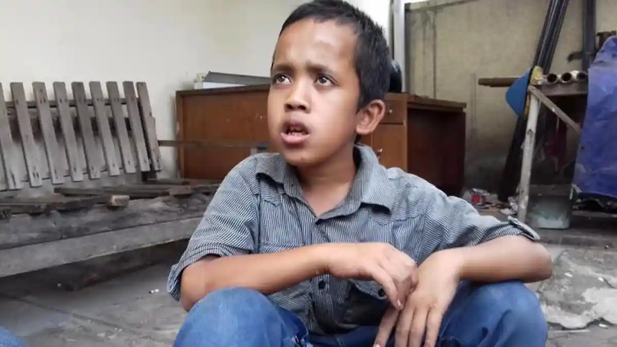 Bocah 10 Tahun Kabur Usai Ambil Uang Ibunya Telantar di Bogor