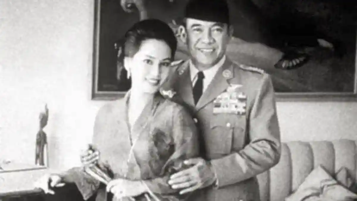 Punya 9 Istri, Kenapa Soekarno Minta Dikubur dengan Wanita Ini?