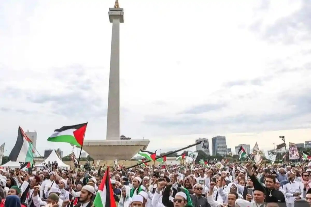 Massa Reuni PA 212 Tak Seramai Dulu, Netizen Terima Kasih ke KH Imaduddin dan Rhoma Irama