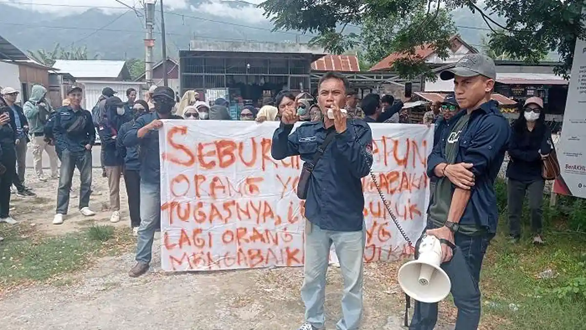 PPS dan Sekretariat PPS Sigi Gelar Demo Tuntut Pembayaran Honor