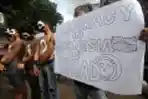 Aksi Demo Tuntut Pembebasan Aktivis
