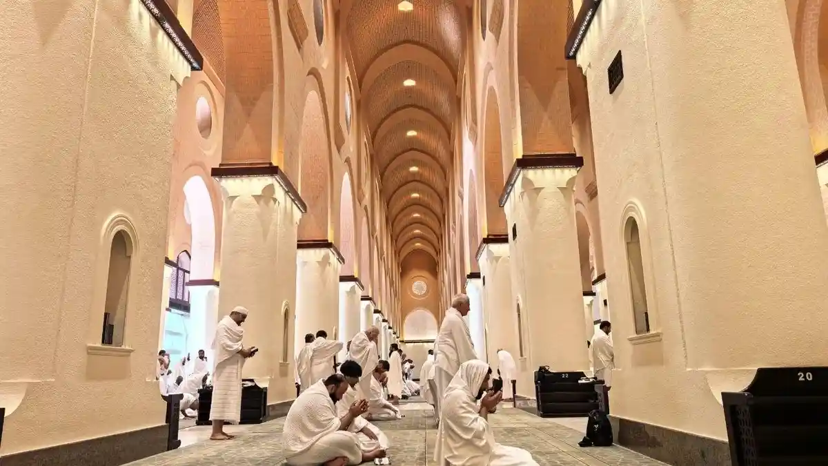 Menuju Makkah, Jemaah Haji Indonesia Mulai Ambil Miqat di Bir Ali Secara Bertahap