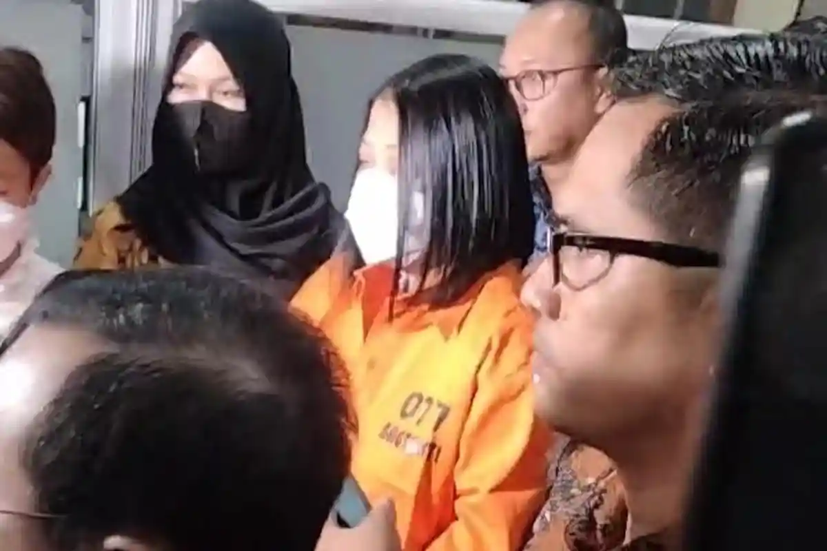Putri Candrawathi Ditahan, Kuasa Hukum Jamin Kliennya akan Kooperatif Sampai dengan Persidangan