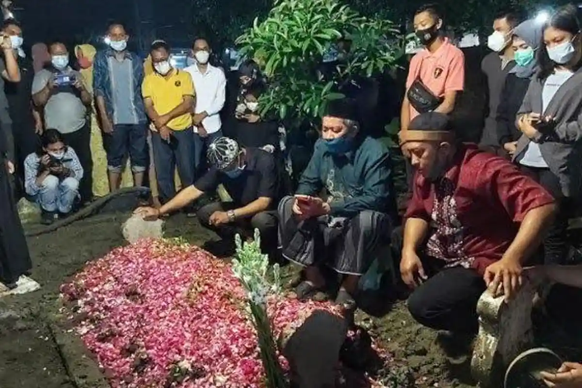 Firasat Sebelum Chacha Sherly Eks Trio Macan Wafat, Sahabat: Dia Mau Pulang Itu Ternyata Selamanya