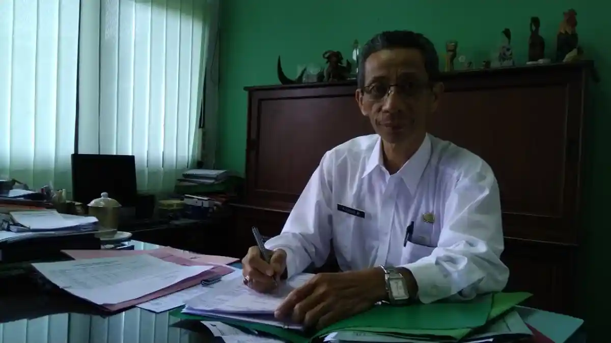 Sidak Pasar, Dinas Pangan dan Peternakan Kalbar Pastikan Stok Aman