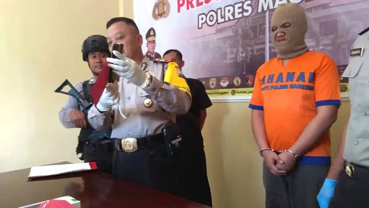 Gara-gara Terjerat Pinjaman Online, Pria yang Mengaku Anak Anggota Dewan Ini Nekat Mencuri HP