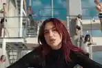 lirik-lagu-Illusion-dinyanyikan-Dua-Lipa.jpg