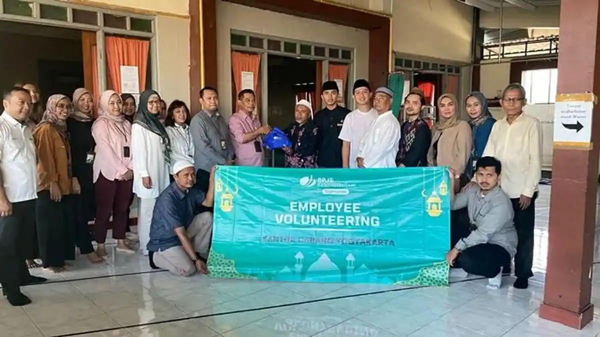Wujud TJSL, BPJS Ketenagakerjaan Bagikan 100 Paket Takjil kepada ...