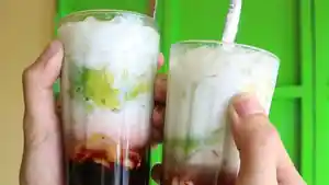 Es-Bojong-Khas-Tasikmalaya.jpg