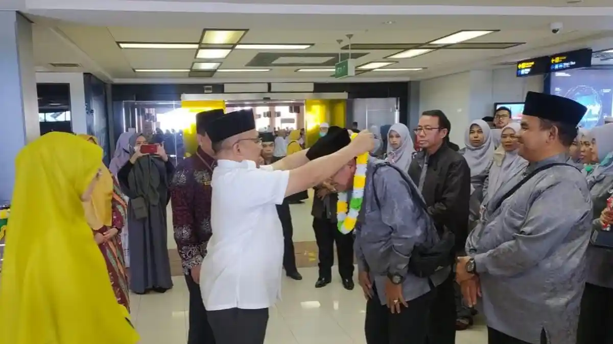 Gubernur Sumbar Sambut Kepulangan 85 Kafilah MTQN Provinsi Sumbar