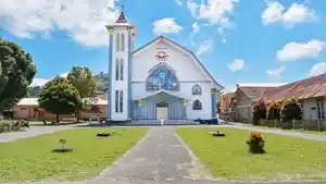 GEREJA-ROH-KUDUS-MATALOKO-Gereja-Paroki-Roh-Kudus-Mataloko-di-Ngada-NTT.jpg