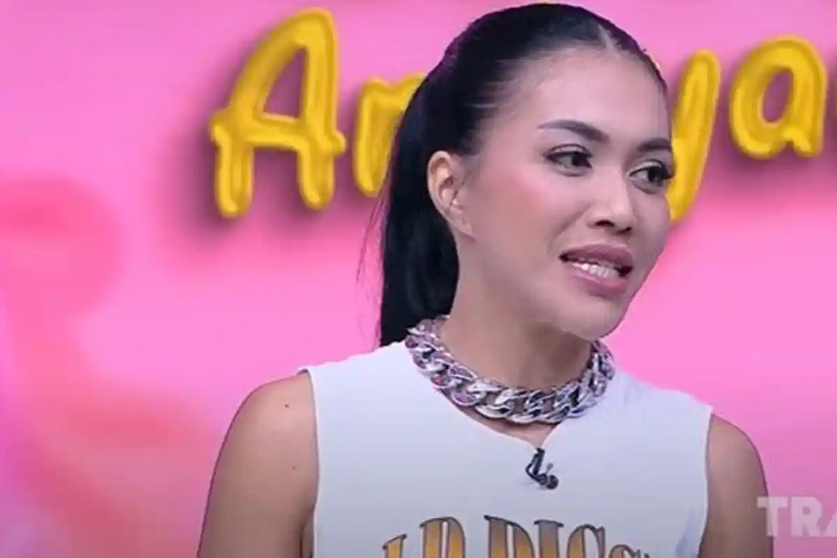 Alasan Denada Menutupi Wajah Anaknya di Media Sosial: Banyak Orang Nggak Punya Batasan