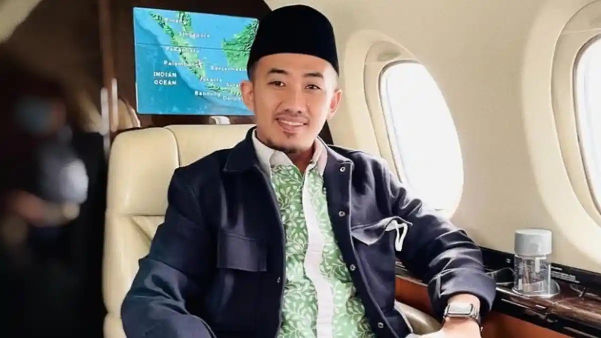Hikmah di Balik Penutupan Belasan Outlet Holywings, Ustaz Syam : Allah Selamatkan dari Gaji Haram