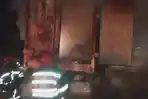 Mobil Ekspedisi Terbakar di Jalan Lingkar Selatan, Api Diduga dari Box Belakang
