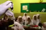 Vaksinasi Campak dan Rubella di Malang