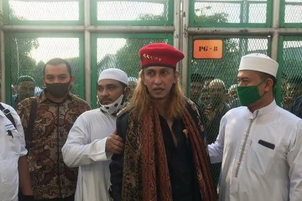 Habib Bahar Dicari Pria Berpakaian Loreng: Jangan Cuma Berani Gebukin Tukang Ojek Dan Santri