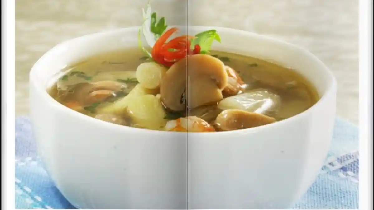 Cara Bikin Sup Asparagus Jamur Kancing, Menu Pelengkap Makan Siang yang Super Enak
