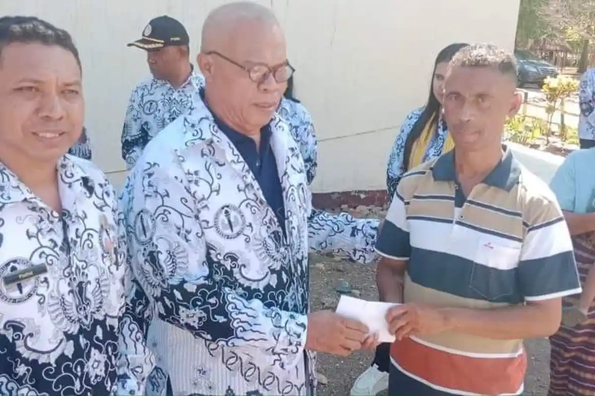 Terima Kunjungan Ketua PGRI NTT di Timor Tengah Utara, Dominikus Nitsae Sampaikan Terima Kasih