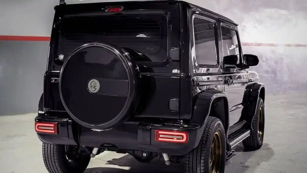 Buatan Tuner Dubai, Mercy G63 AMG Dibuatkan Replika Berbasis Suzuki Jimny Baru