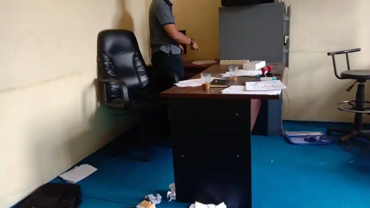 BREAKING NEWS - Kantor KNPI Aceh Tamiang Dibobol Maling, Satu Set Komputer Raib