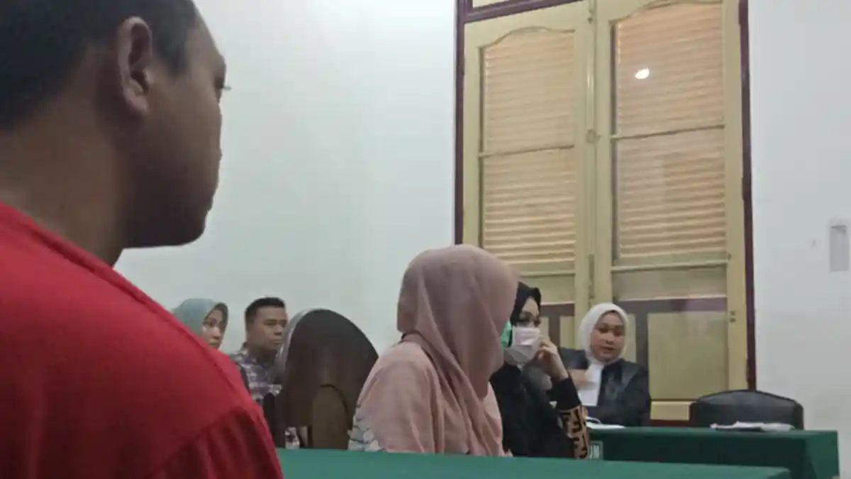 Prostitusi Online, Mucikari Hamdani Daeng yang Menjajakan Dua Wanita Divonis Penjara 2,5 Tahun