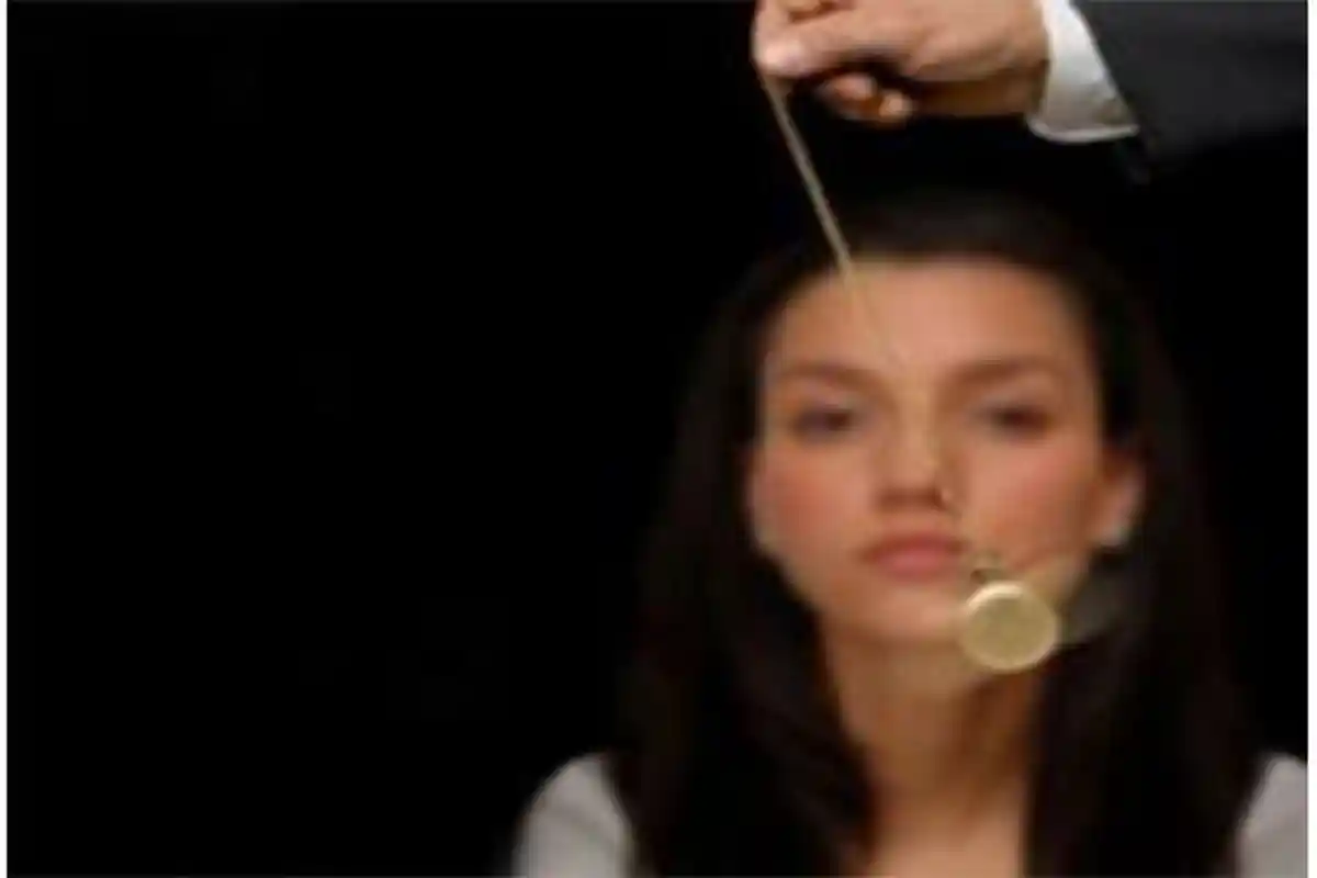 Di Padang Pelaku Hipnotis Gondol Gelang Emas 50 Gram, Ngaku dari Satgas Covid-19, Incar IRT