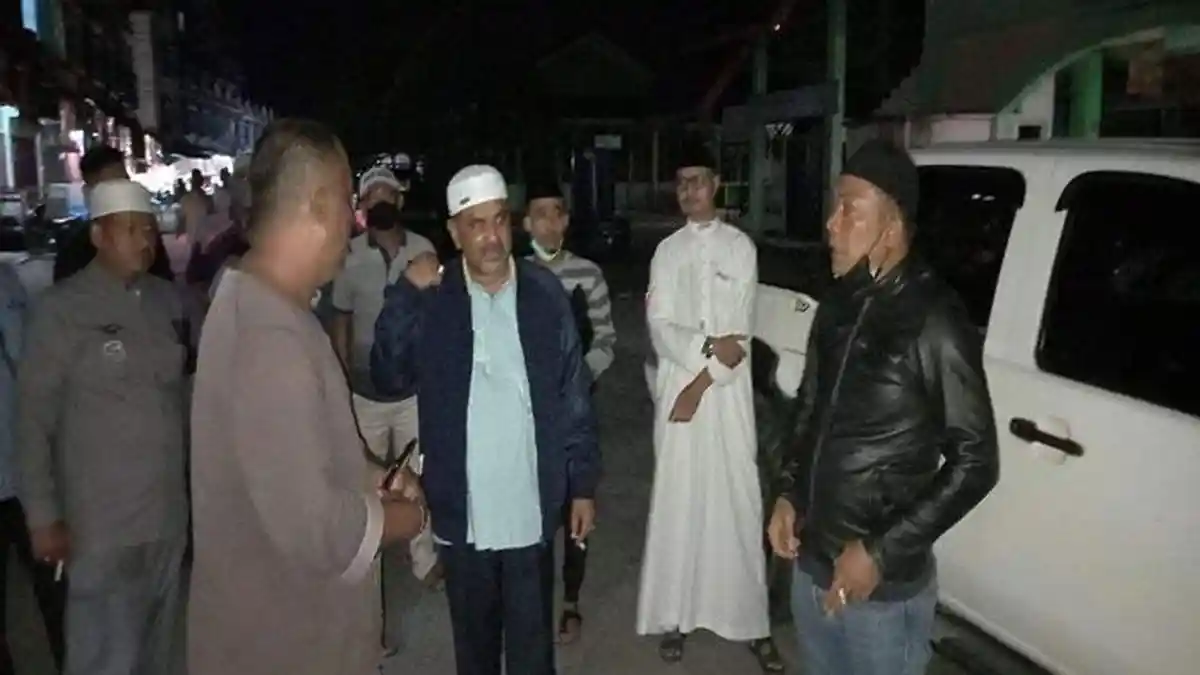 Bupati Rafiq Temui Pedagang di Karimun, Kisruh Penertiban Lapak Bazar Ramadhan