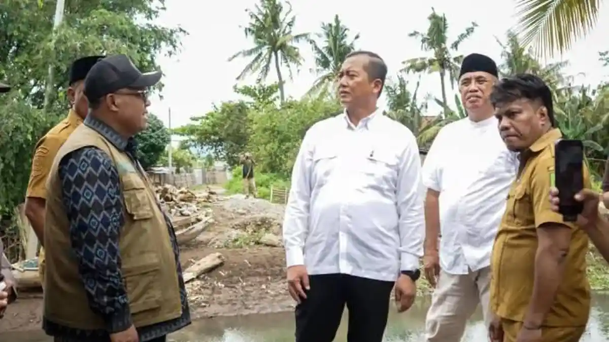 Gubernur Iqbal Tinjau Banjir Nggembe, Dorong Solusi Permanen