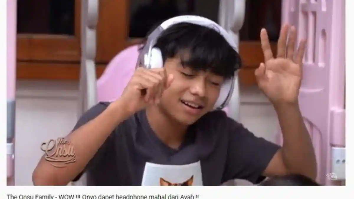 Ruben Onsu Berikan Hadiah Khusus untuk Betrand Peto, Thalia: Close Your Eyes!