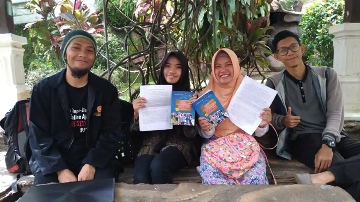 Ketika Tulisan Membawamu Terbang ke Lombok…