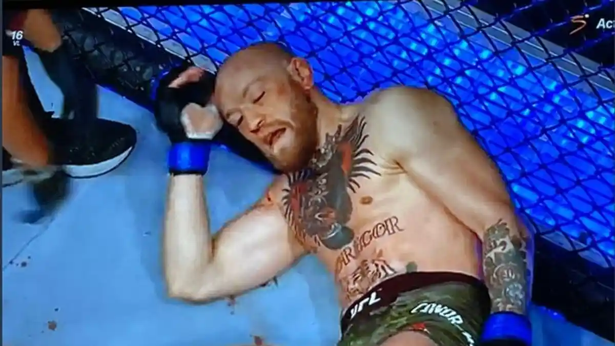 Hasil UFC 257 - Conor McGregor Tumbang Ronde Kedua Dihajar Dustin Poirier, Berhasil Balas Dendam