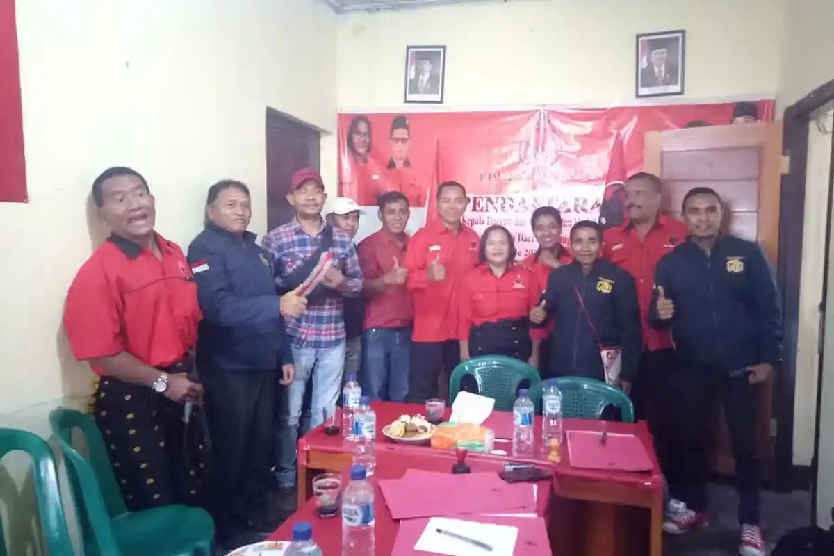 Pilkada Ngada 2020, 6 Balon Resmi Daftar ke DPC PDIP Ngada, Siapa Mereka?