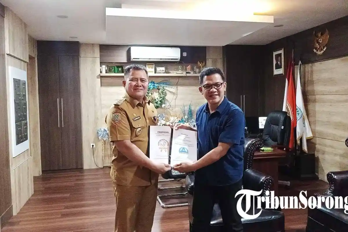 Pj Wali Kota Sorong Dukung Penuh Perayaan Imlek 2025, Wujudkan Kerukunan Antarumat Beragama 