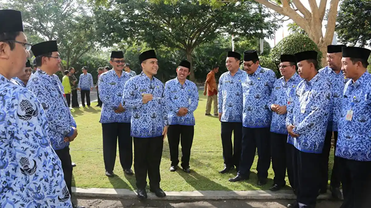 Usai Berhaji Bupati Anas Sebarkan Spirit Safa Marwah Kepada PNS